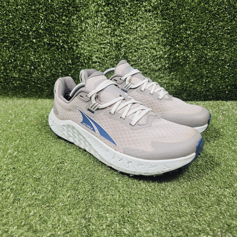 Altra Outroad 3 Light Grey Athletic Running Trail Sneakers Womens Size 8
